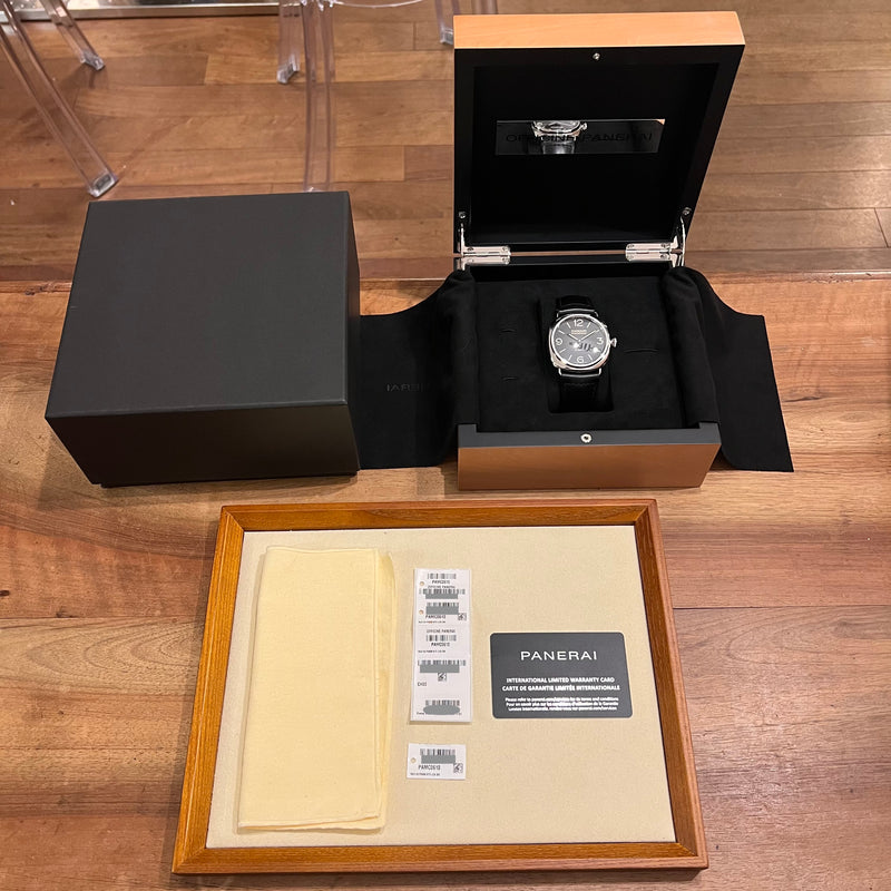 Panerai Radiomir 8 Days Full Set PAM00610