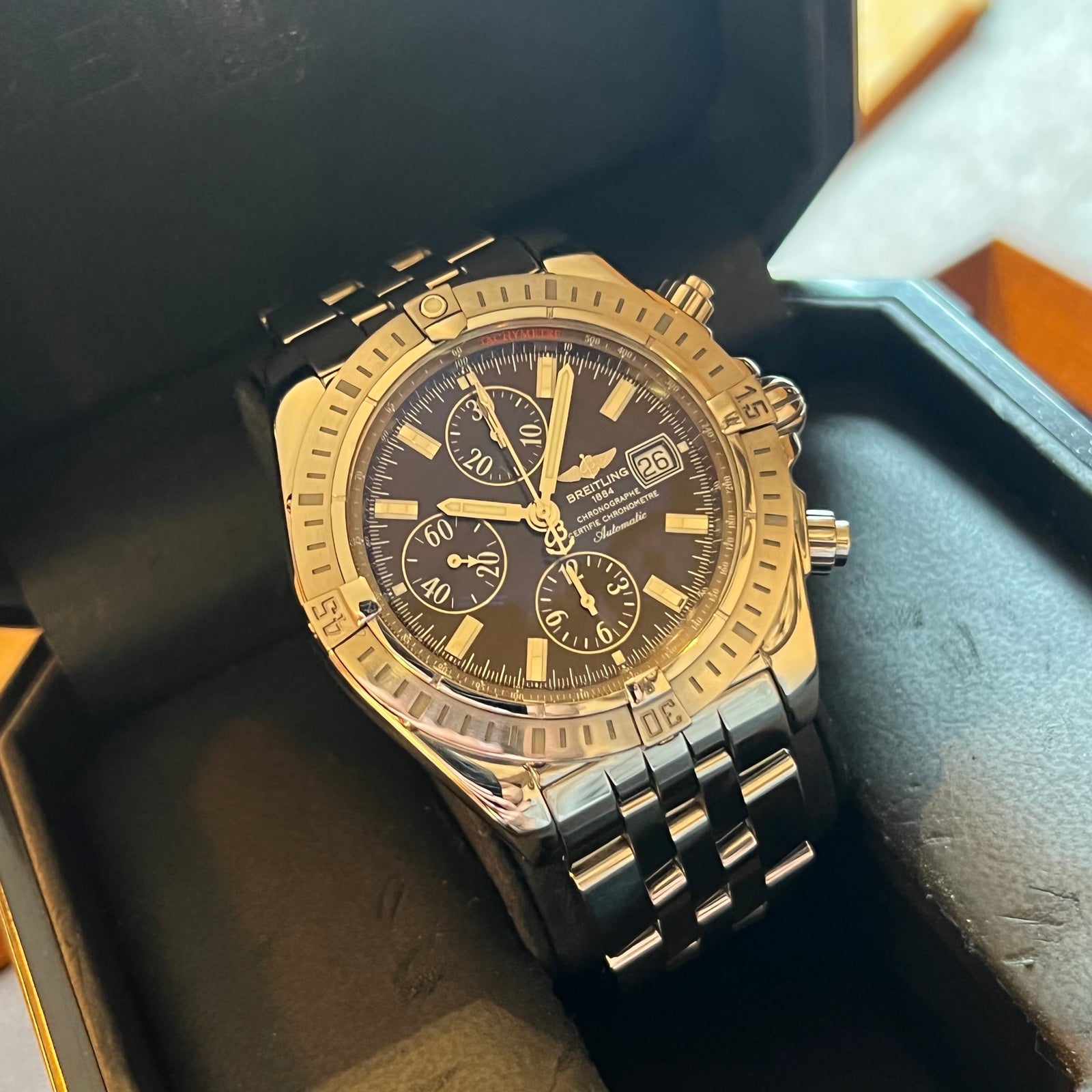 Breitling chronomat evolution a13356 review best sale