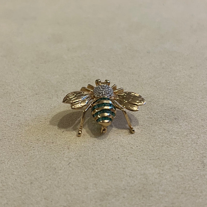 Bee Brooch Diamonds Emerald Yellow Gold