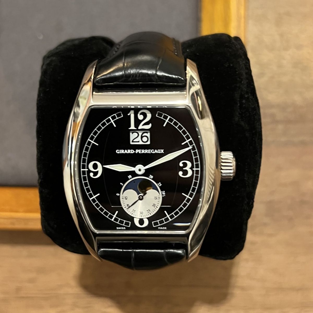 Girard-Perregaux Vintage Stepped Case – Arlington Watch Works