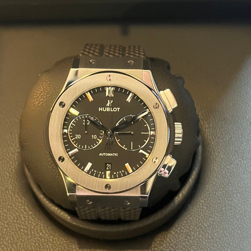 Hublot الكلاسيكية الانصهار كرونوغراف مجموعة كاملة 521.NX. 1171.RX